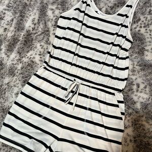 ReoRia Black and White Striped Romper